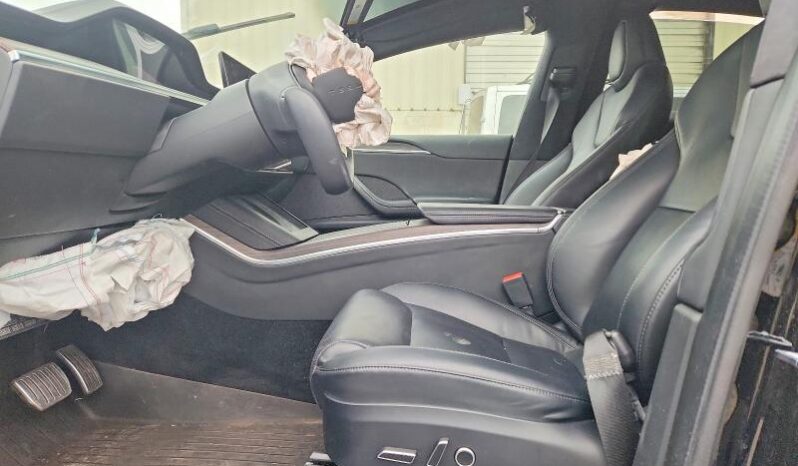
								2022 Tesla Model x full									