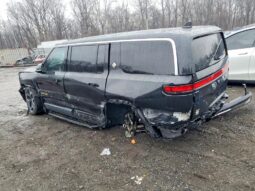 
										2023 Rivian R1s full									