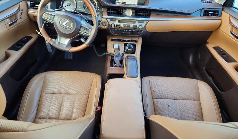 
								2016 Lexus Es 350 full									