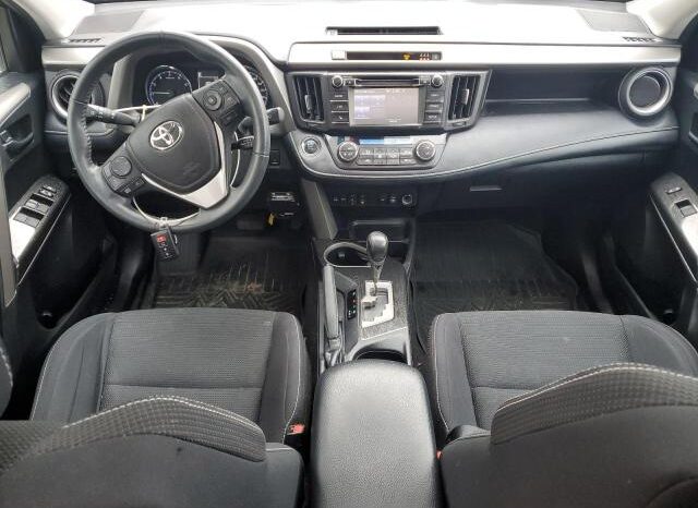 
								2018 Toyota Rav4 full									