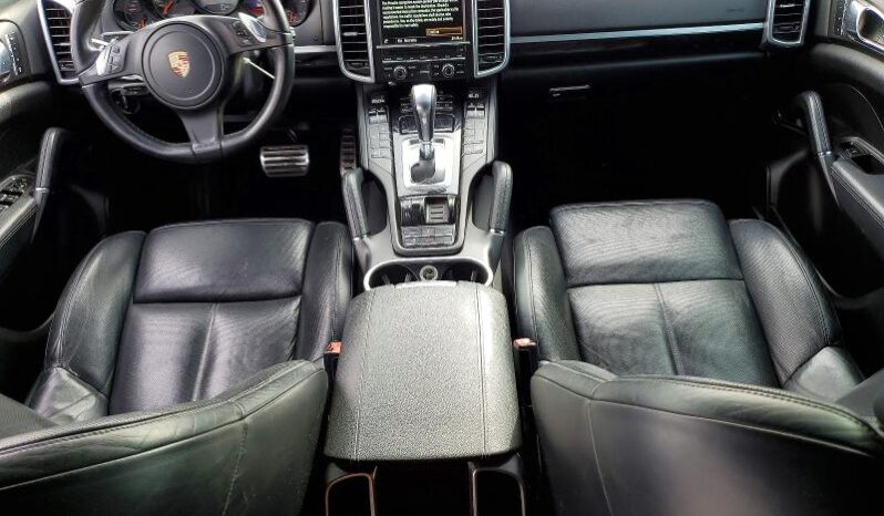 
								2013 Porsche Cayenne full									