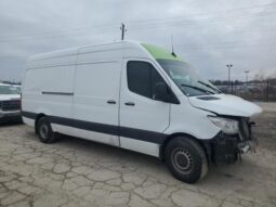 
										2022 Mercedes-benz Sprinter full									