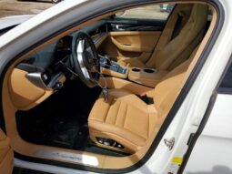 
										2018 Porsche Panamera full									