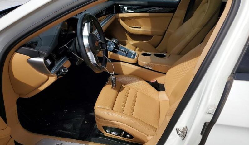 
								2018 Porsche Panamera full									