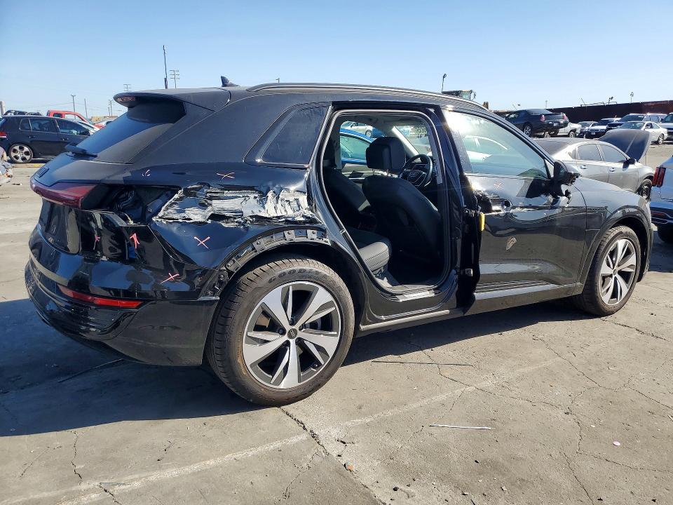 2024 Audi Q8