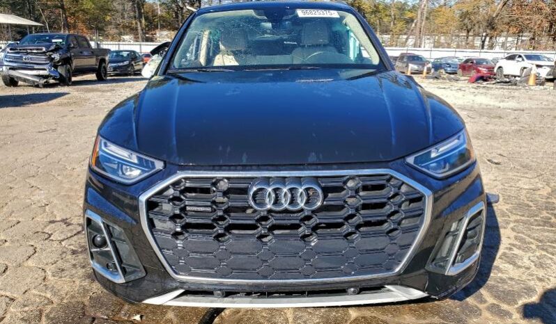 
								2022 Audi Q5 full									