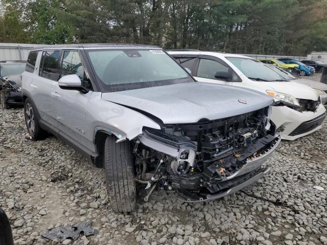 2024 Rivian R1s