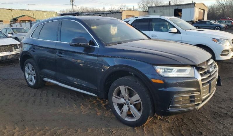
								2018 Audi Q5 full									