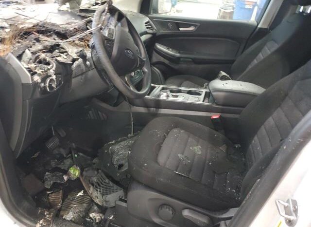 
								2024 Ford Edge se full									