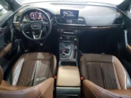 
										2019 Audi Q5 full									