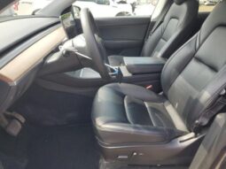 
										2022 Tesla Model y full									