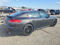 
										2016 Porsche Panamera full									