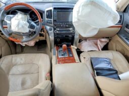 
										2013 Toyota Land cruiser full									