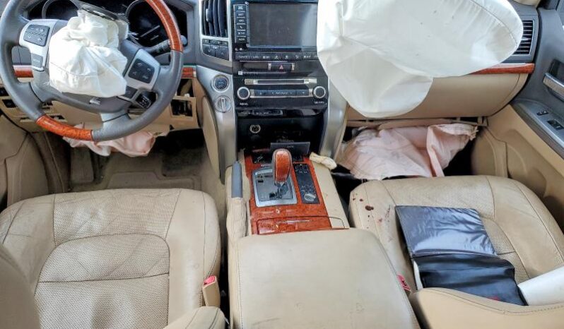 
								2013 Toyota Land cruiser full									