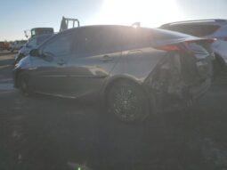 
										2017 Toyota Prius prim full									