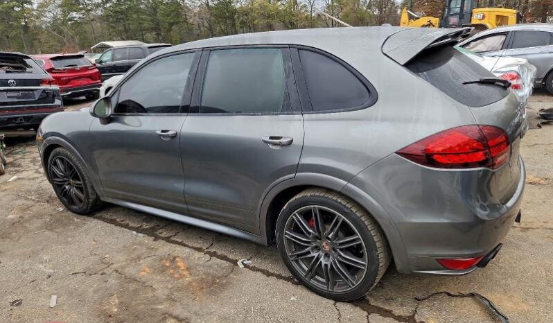 
								2014 Porsche Cayenne full									