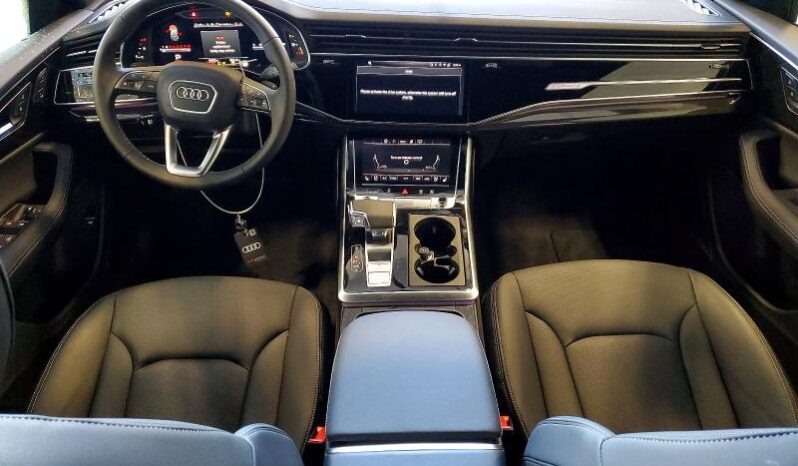 
								2026 Audi Q8 full									