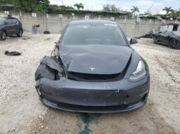 
										2021 Tesla Model 3 full									