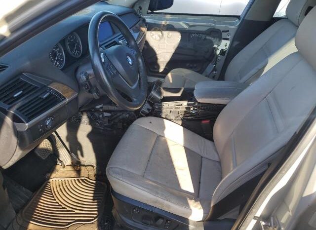 
								2011 BMW X6 full									