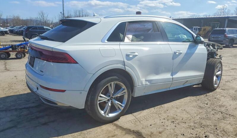 
								2023 Audi Q8 full									