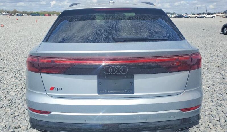 
								2024 Audi Q8 full									