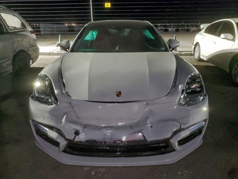 2023 Porsche Panamera
