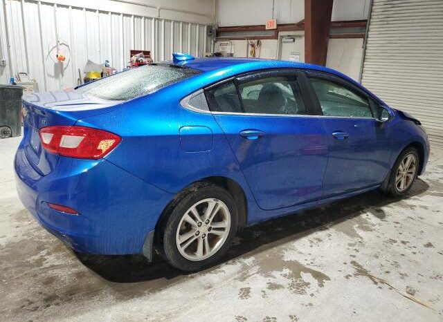 
								2017 Chevrolet Cruze full									