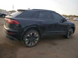 
										2025 Audi Q8 full									