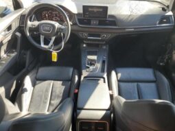 
										2019 Audi Q5 full									