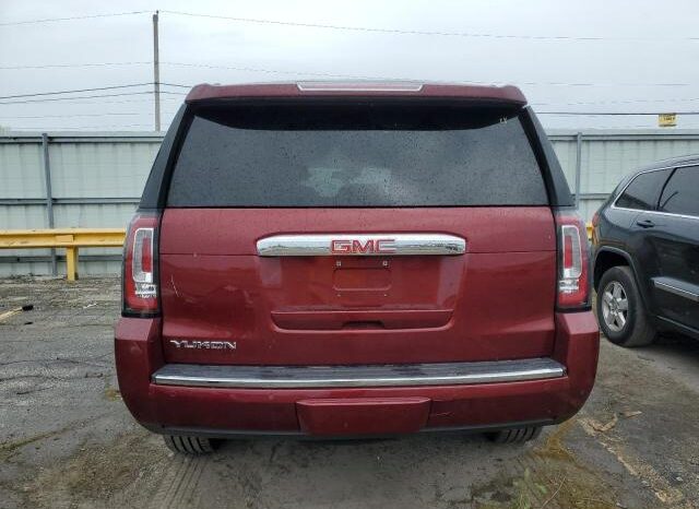 
								2016 Gmc Yukon full									