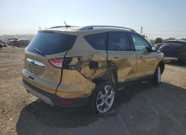 
								2015 Ford Escape tit full									