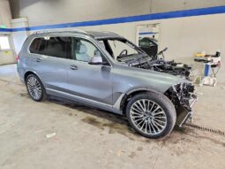
										2025 BMW X7 full									