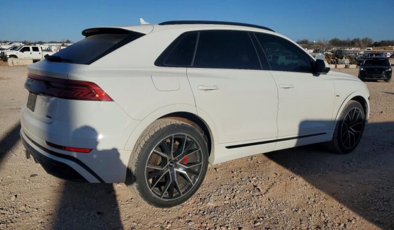 
								2021 Audi Q8 full									