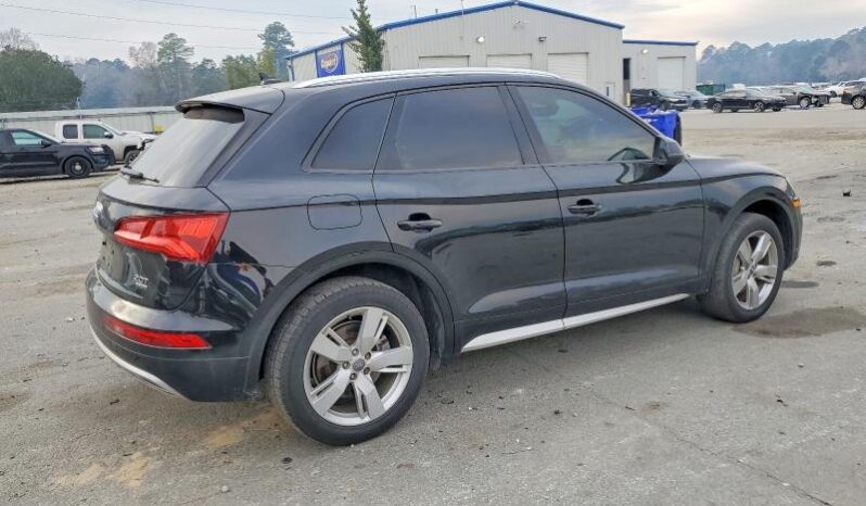 
								2018 Audi Q5 full									