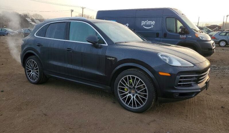 
								2019 Porsche Cayenne full									