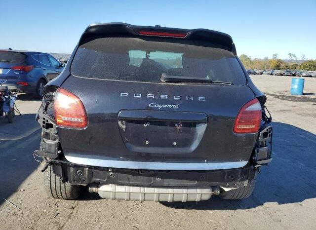 
								2014 Porsche Cayenne full									