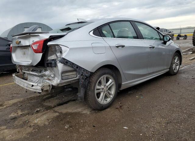 
								2018 Chevrolet Cruze full									