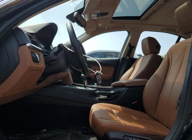 
								2012 BMW 3 series full									