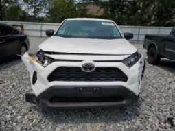 
										2022 Toyota Rav4 full									