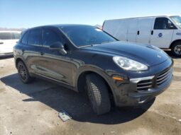 
										2018 Porsche Cayenne full									