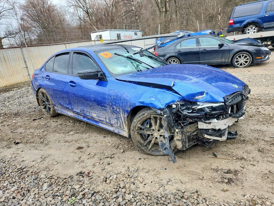 2022 BMW M3