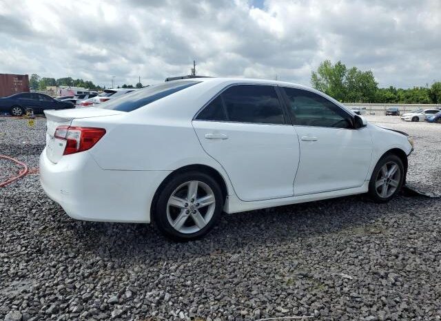 
								2014 Toyota Camry l full									