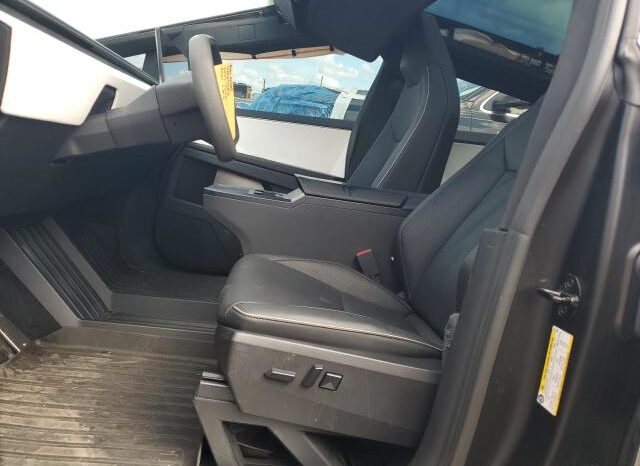 
								2024 Tesla Cybertruck full									