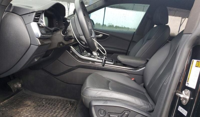 
								2023 Audi Q8 full									