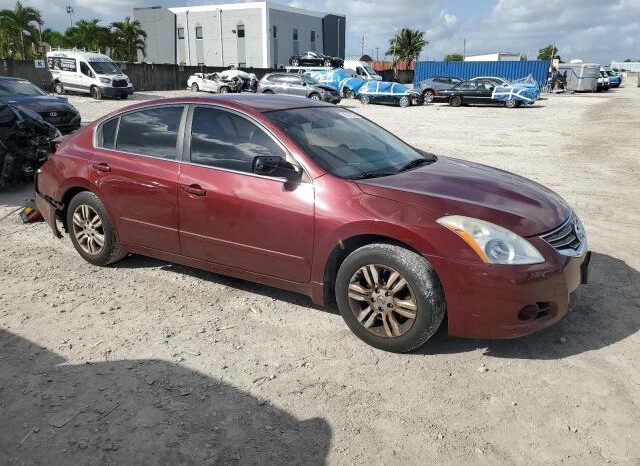
								2012 Nissan Altima bas full									