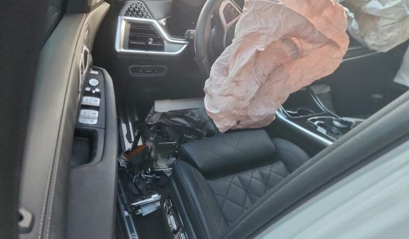 
								2024 BMW X7 full									