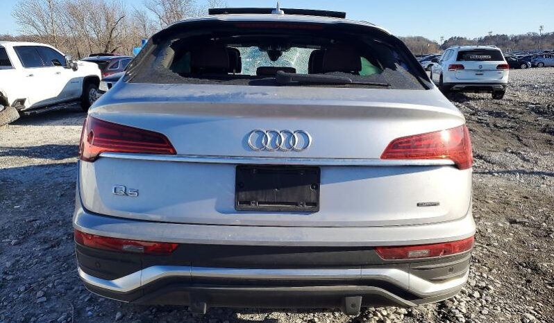 
								2022 Audi Q5 full									