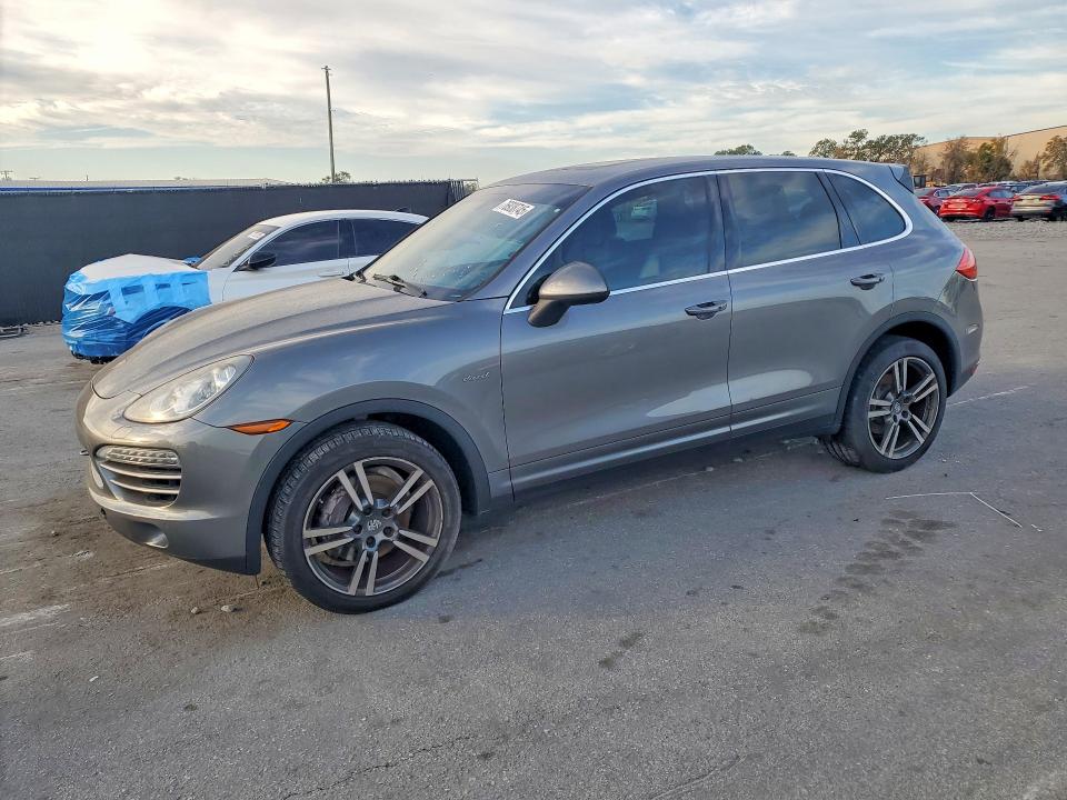 2013 Porsche Cayenne