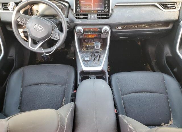 
								2020 Toyota Rav4 full									