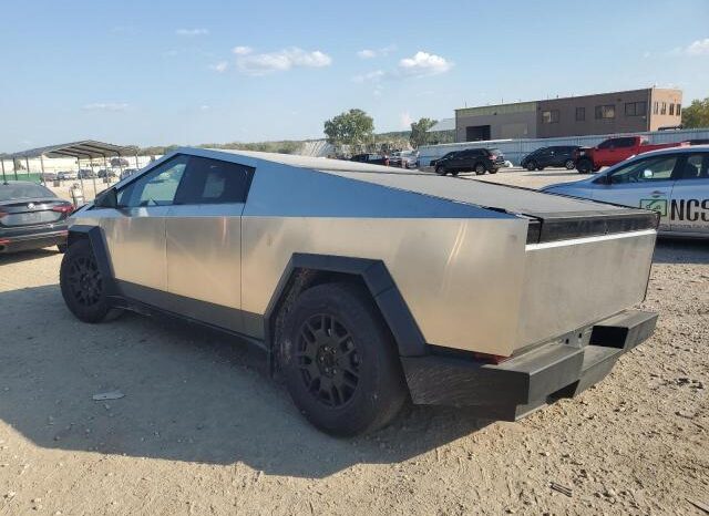 
								2024 Tesla Cybertruck full									